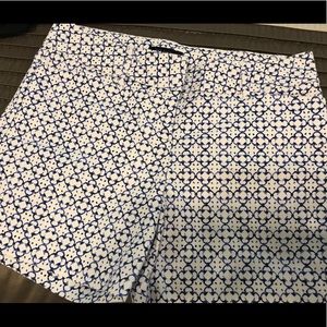 Limited dress shorts